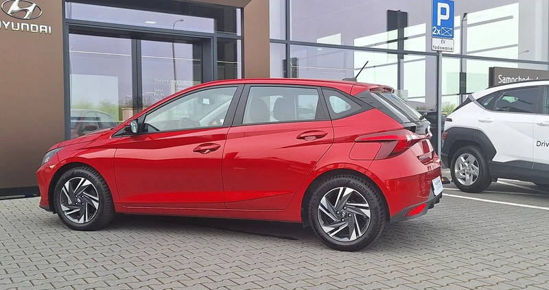 Hyundai i20 cena 69798 przebieg: 3008, rok produkcji 2023 z Wronki małe 154